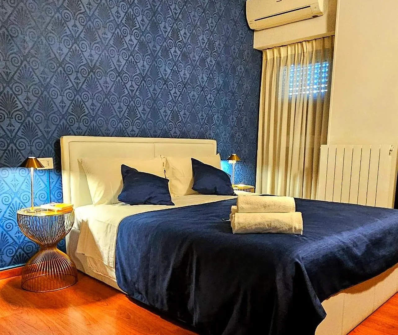 Verona Express Rooms 0*,