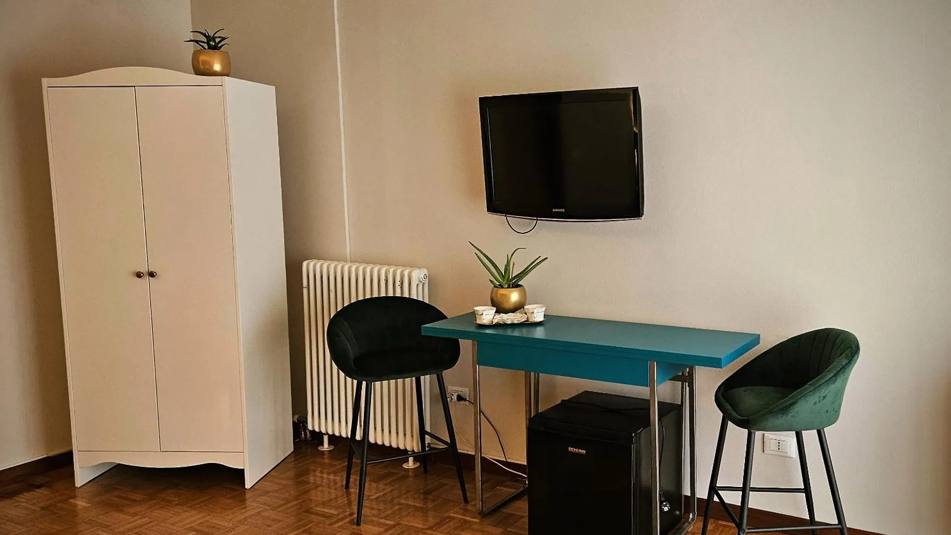 Guest house Verona Express Rooms