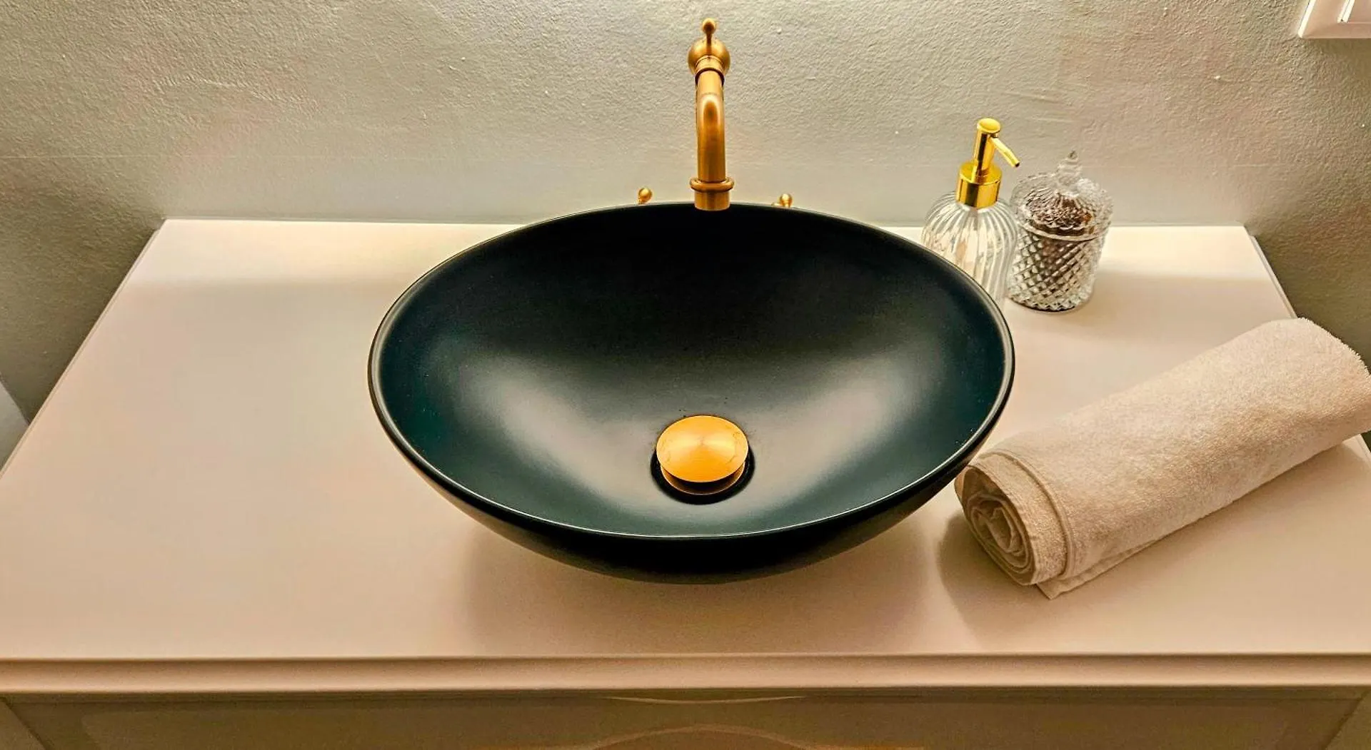 Verona Express Rooms